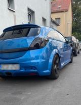 Opel Astra H OPC Race Camp - Opel Astra: Opc Race Camp