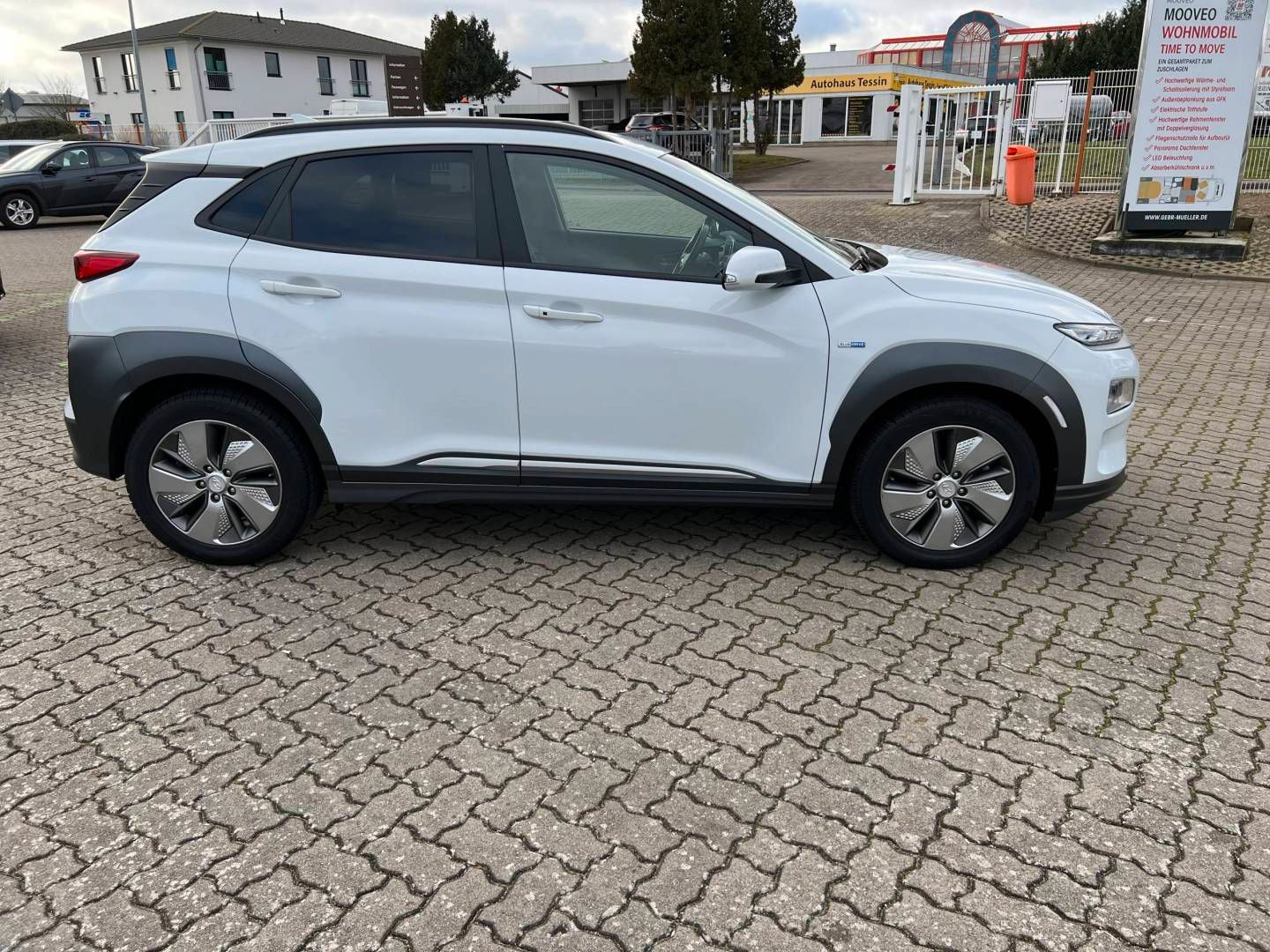 Fahrzeugabbildung Hyundai Kona (OS)(2017->) DE - SUV5