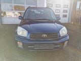 Toyota RAV 4 2.0-l-VVT-i 4x4 KLIMAANLAGE Alu-Felgen E3 - gebrauchte Toyota RAV 4 aus dem Jahr 2003