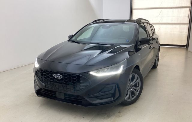 FORD Focus Turnier ST-Line X