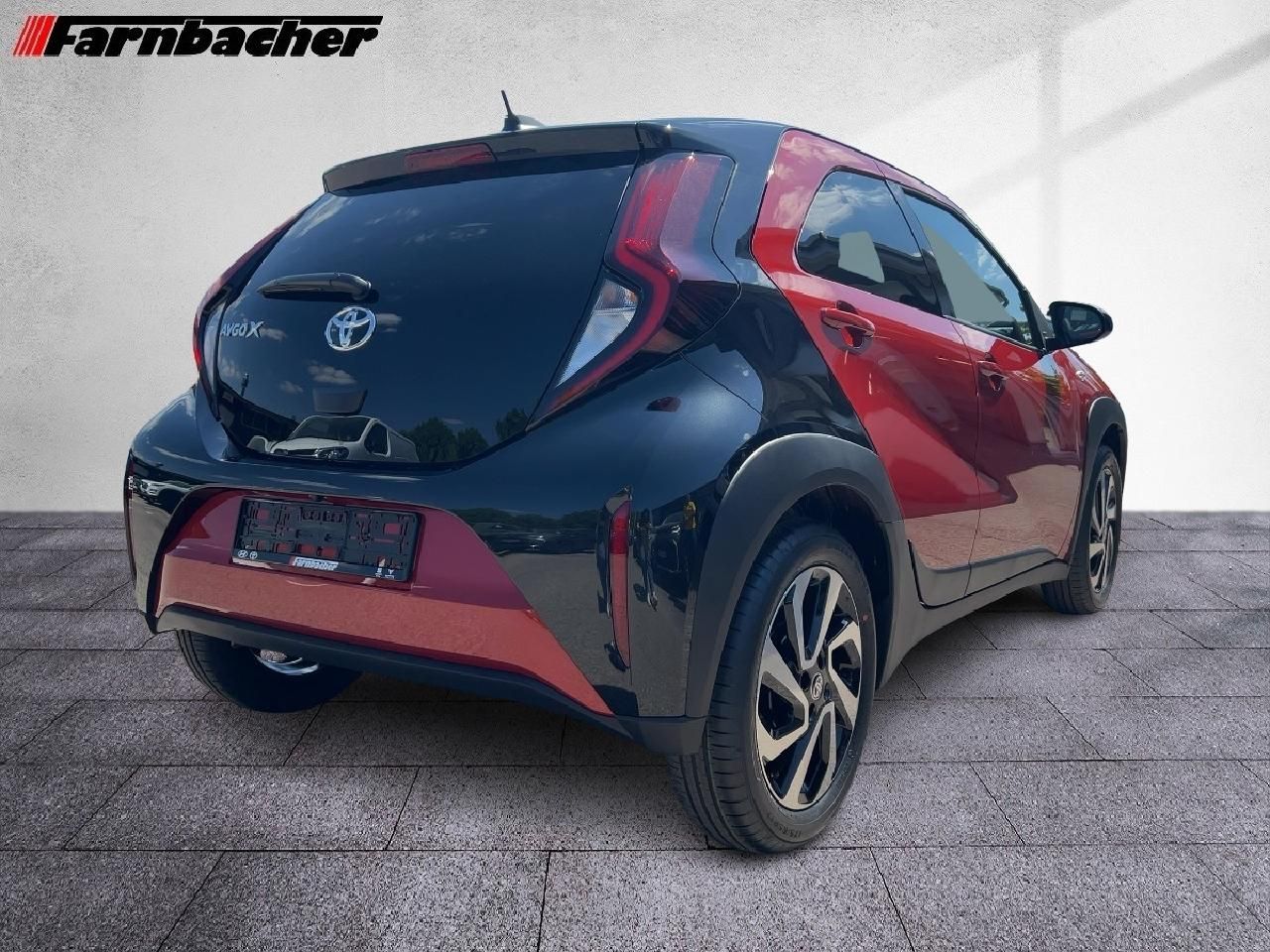 Fahrzeugabbildung Toyota AYGO X Teamplayer 5 M/T