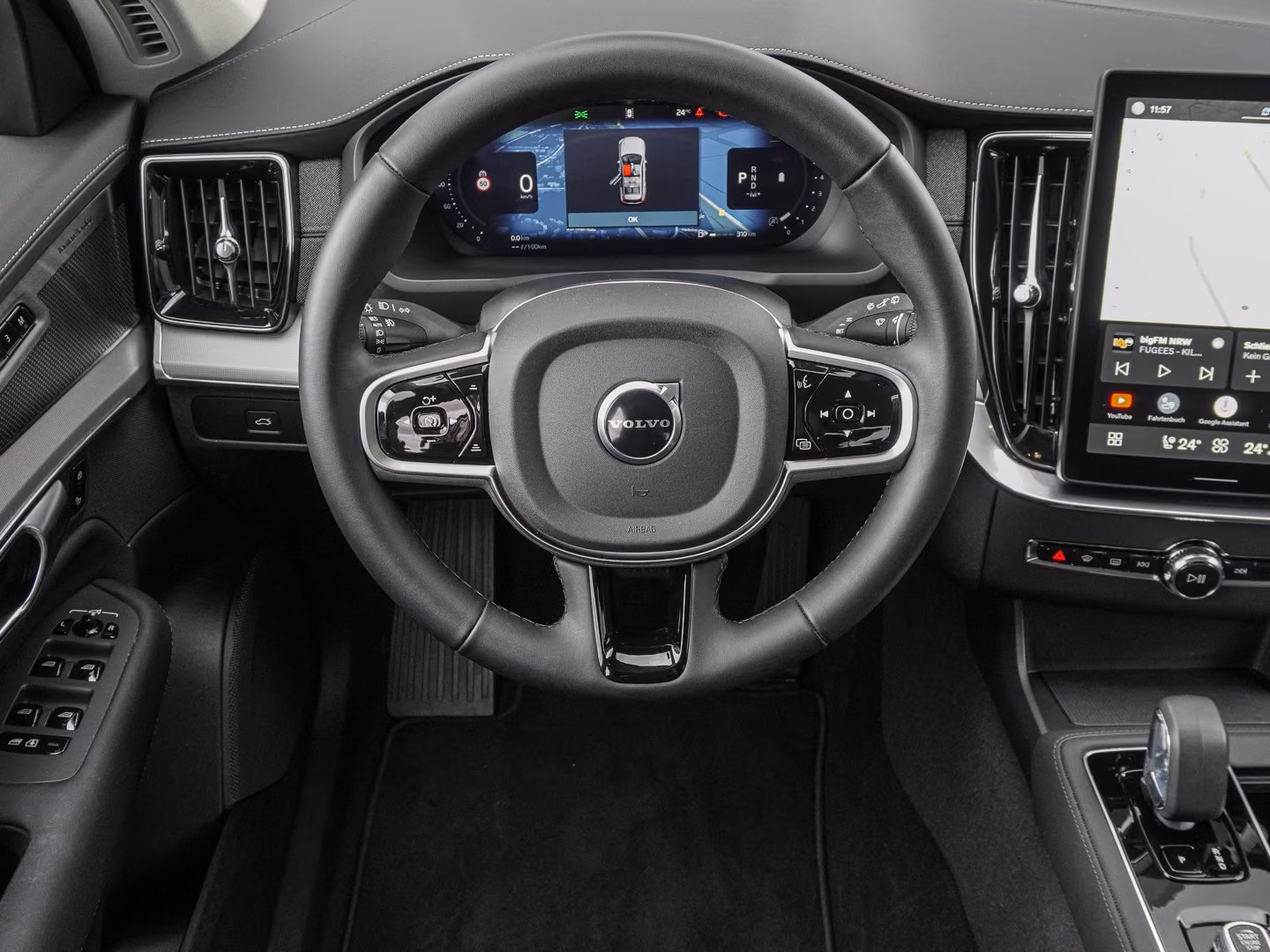 Volvo XC90 B5 B AWD Core Bright 7-SITZER 360° H&K PILO