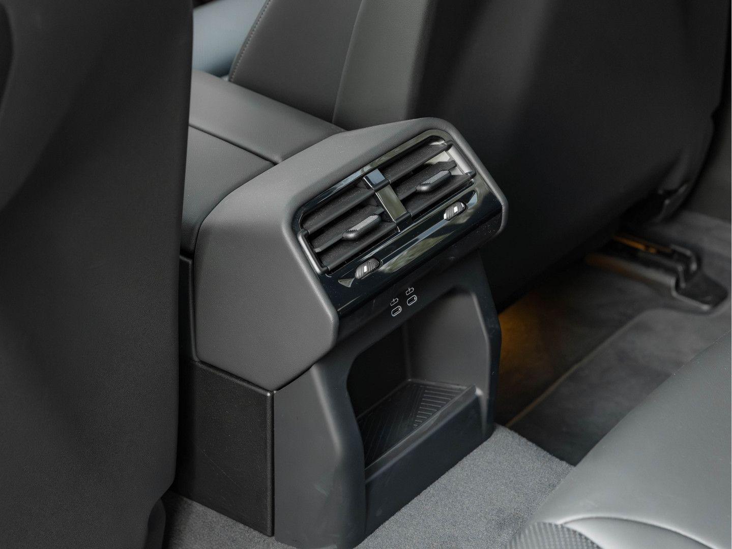 BMW 530 5-serie Touring 530e M-Sport Pro - Pano - AH