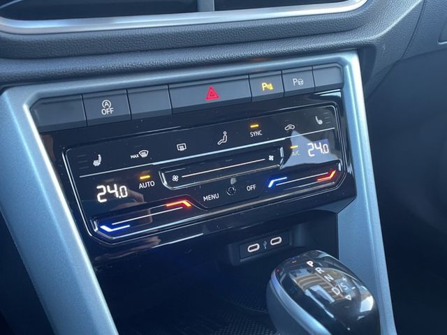 Volkswagen T-Roc 2.0 TDI DSG Goal ACC AHK LED-PLUS NAVI ALU