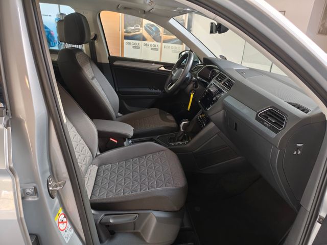 Tiguan Plug-in eHybrid *3-Zonen-Klima*NAVI*ACC*