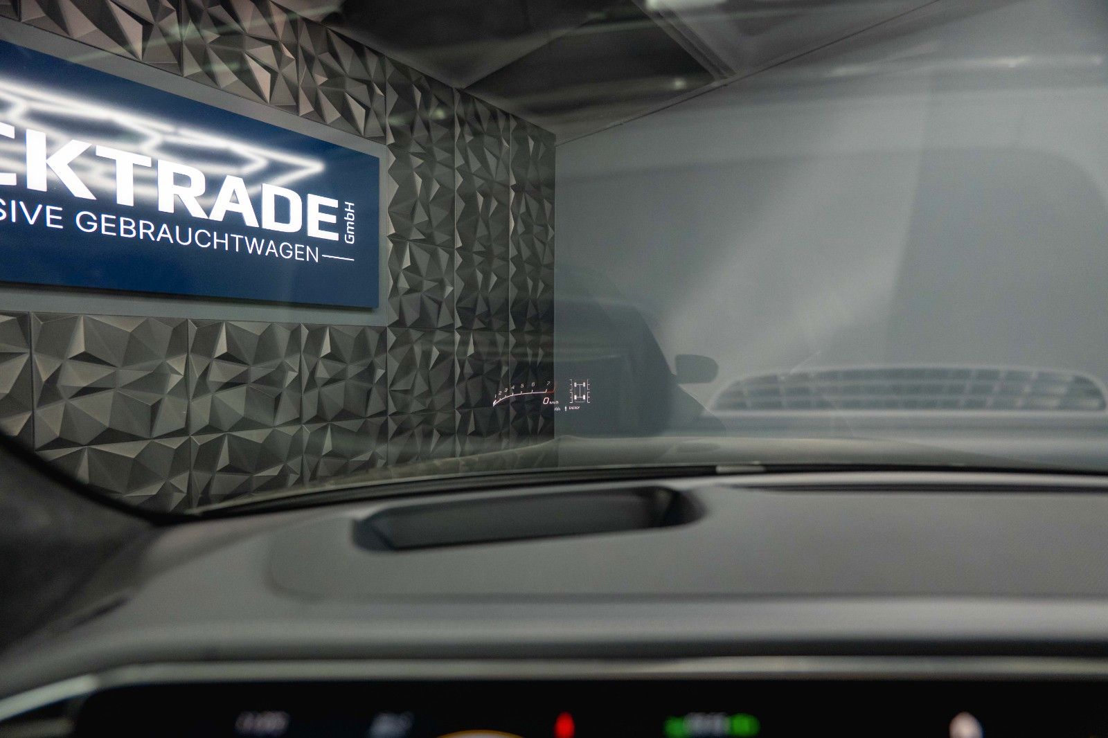 Fahrzeugabbildung Mercedes-Benz GLS 63 AMG 4Matic+ Driver's Package Carbon *ACC*