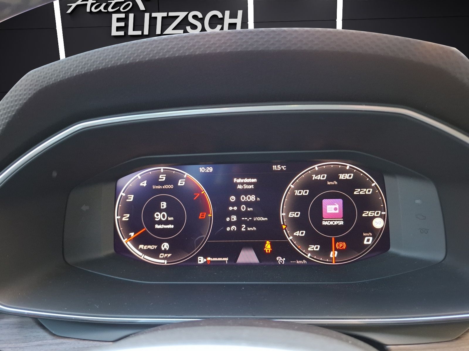 Fahrzeugabbildung SEAT Leon ST TSI Xcellence LED Navi ACC VC PDC SHZ LM