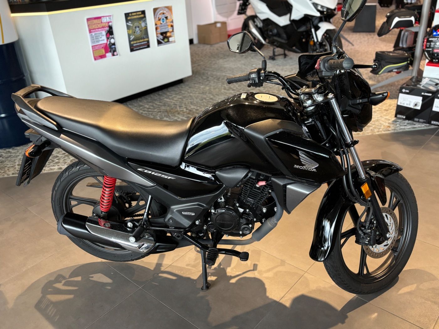 Fahrzeugabbildung Honda CBF 125