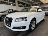 Audi A3 Sportback 1.4 TFSI Attraction"XENON" - Audi A3 mit Benzin-Antrieb: Kleinwagen, 1.4