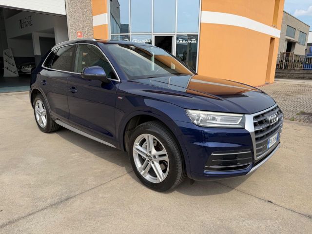 AUDI Audi Q5 40 TDI quattro S tronic line plus