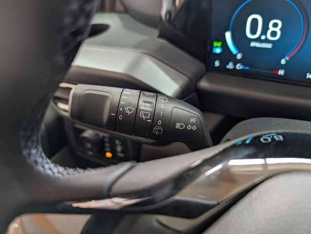 Ford Tourneo Custom Tit. 2.0 L1 NEUES MODELL