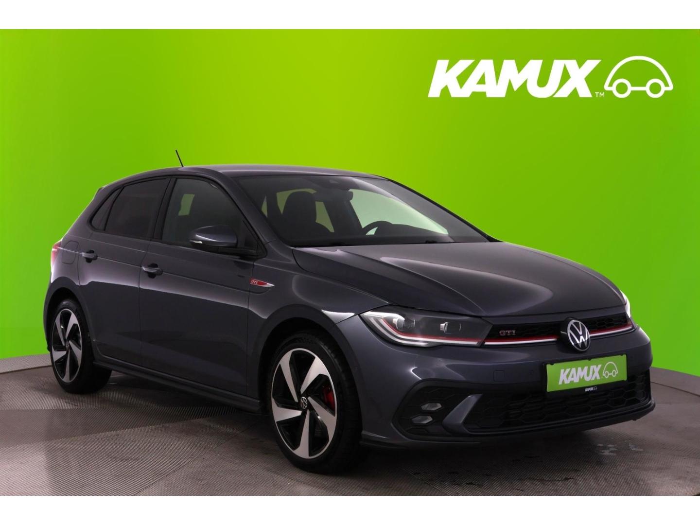 Volkswagen Polo GTI 2.0TSI DSG+LED+VIRTUAL+CARPLAY+SHZ+PDC