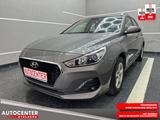 Hyundai i30 Pure "1 HAND-SITZH-KLIMA-CAM-MULTI-ALU" - Hyundai i30: 5 Türen
