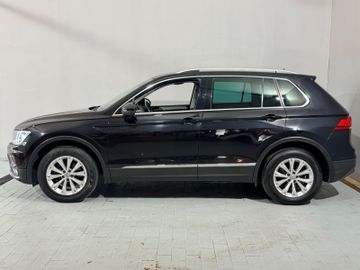Volkswagen Tiguan - 6