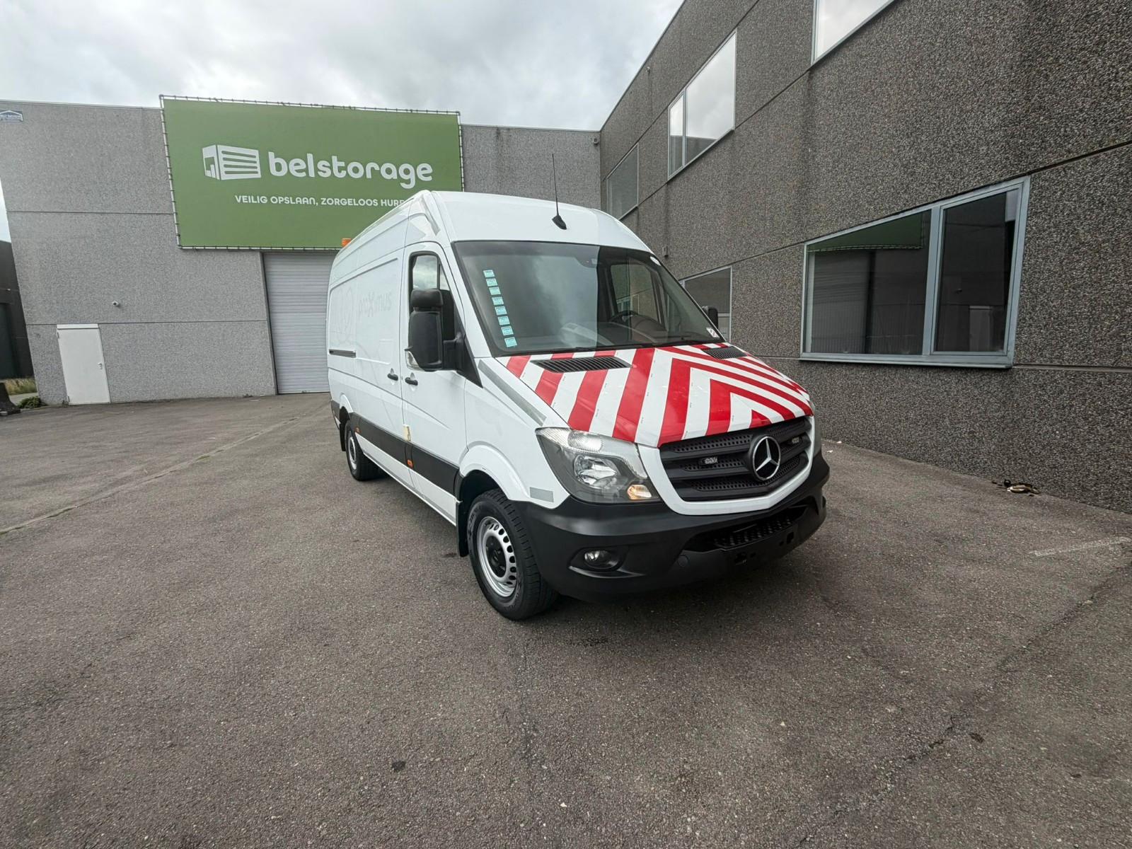 Mercedes-Benz Sprinter (Stock ID 48742)
