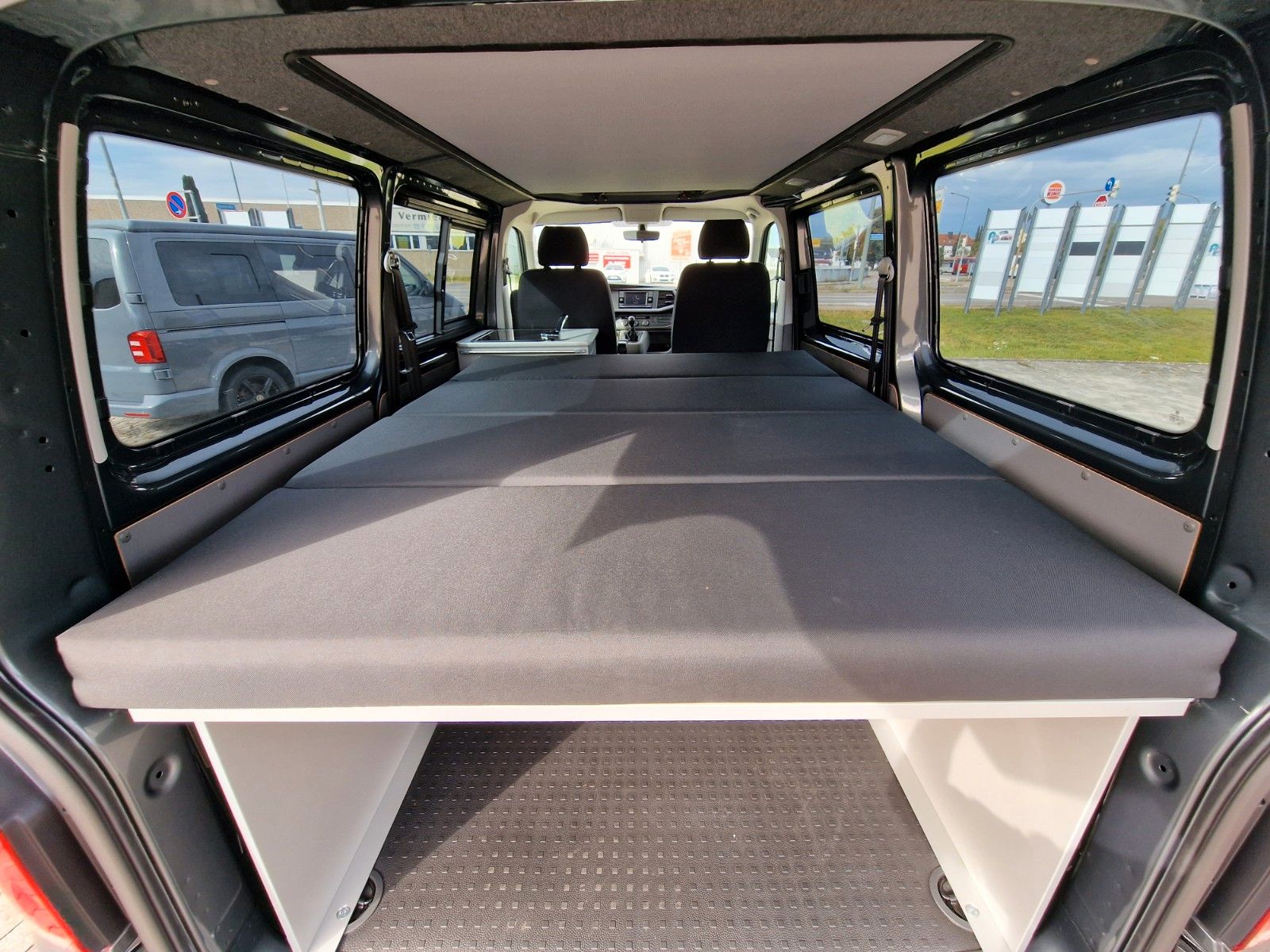 Volkswagen T6.1 wie California AUFSTELLDACH KÜCHE ALLTAG foto 13