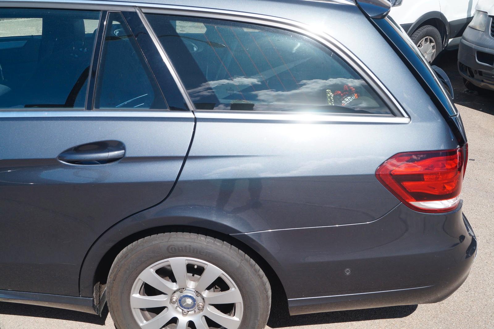 Mercedes-Benz E250 2014 — photo 12