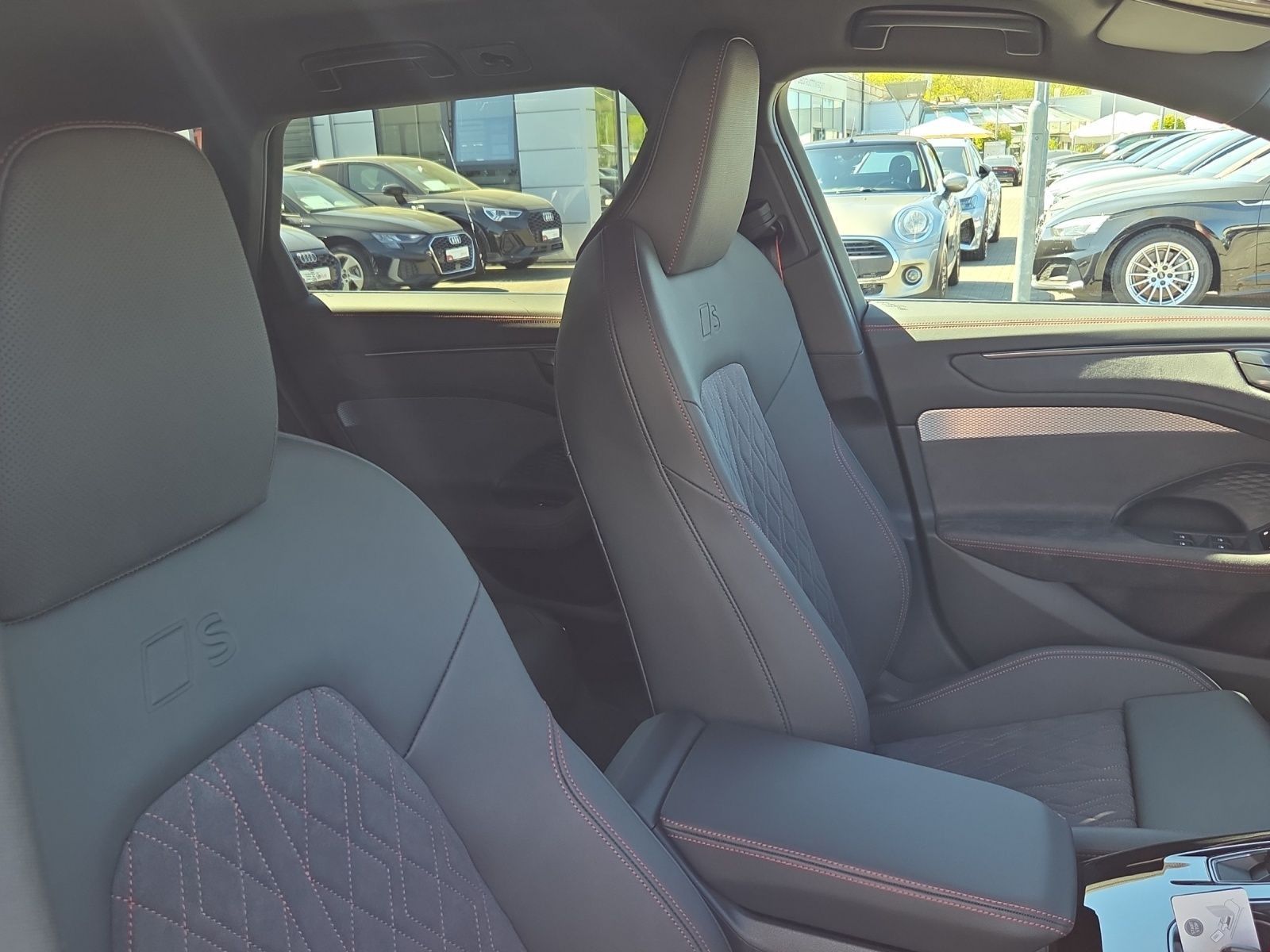 Audi A6 - Bild 17