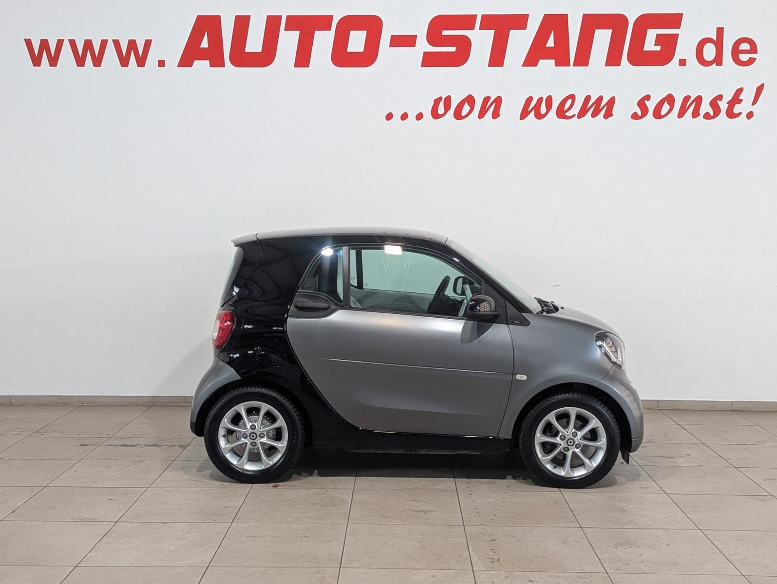 Smart ForTwo fortwo coupe 0.9 *NAVI*SH*Panorama*