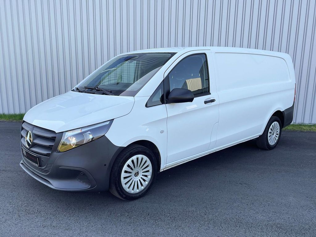 Image of Mercedes-Benz Vito
