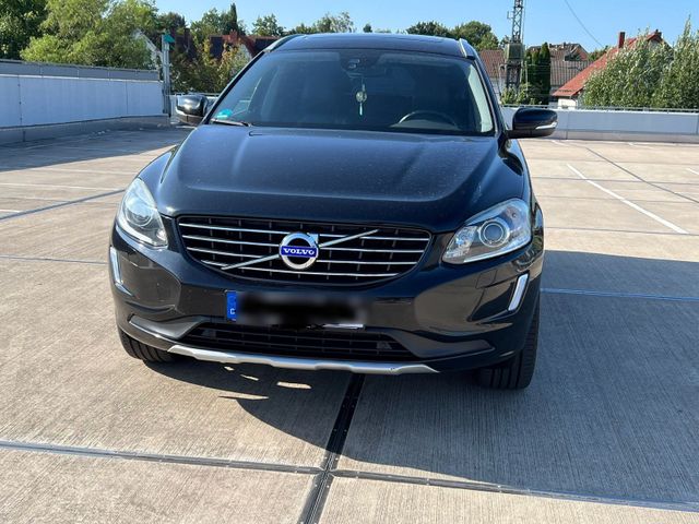 Volvo xc60 D5 2.4 Disel 220 PS 4x4.