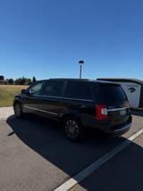 Lancia Voyager 2.8 CRD Automatik  7-Sitze... - Lancia Voyager von privat