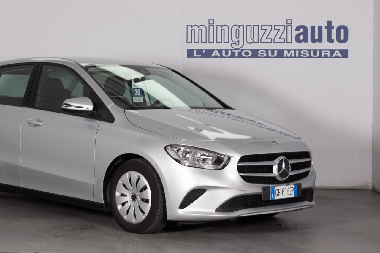 Mercedes-Benz B 160 Executive 109 Cv imagem 3
