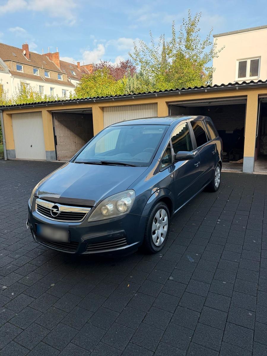 Opel Zafira 2009 — photo 6