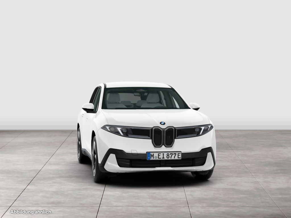 BMW iX3 - Bild 10
