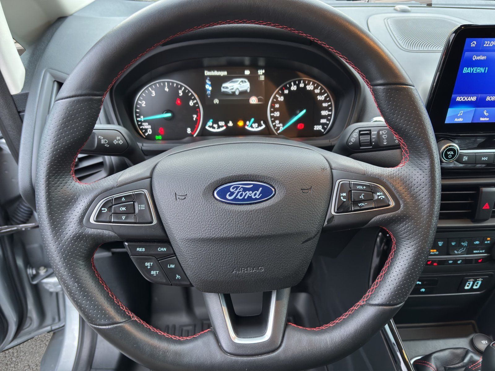 Fahrzeugabbildung Ford EcoSport ST-Line