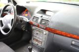 Toyota Zuverlässiger 2004 Toyota Avensis 2.4L Automatik - Toyota Avensis aus 2004: Kombi