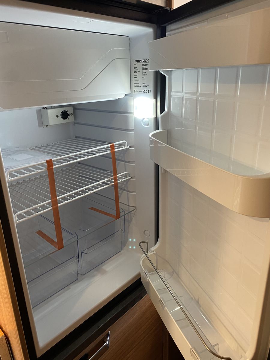 Fahrzeugabbildung Weinsberg CaraBus 630 ME Automatik, 180 PS, Truma D, uvm.