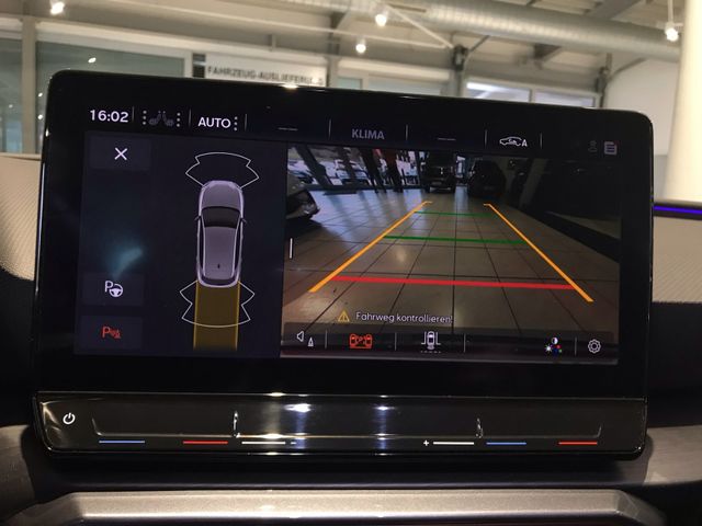 Leon 1.5 eTSI DSG*NAVI*KAMERA*SHZ*