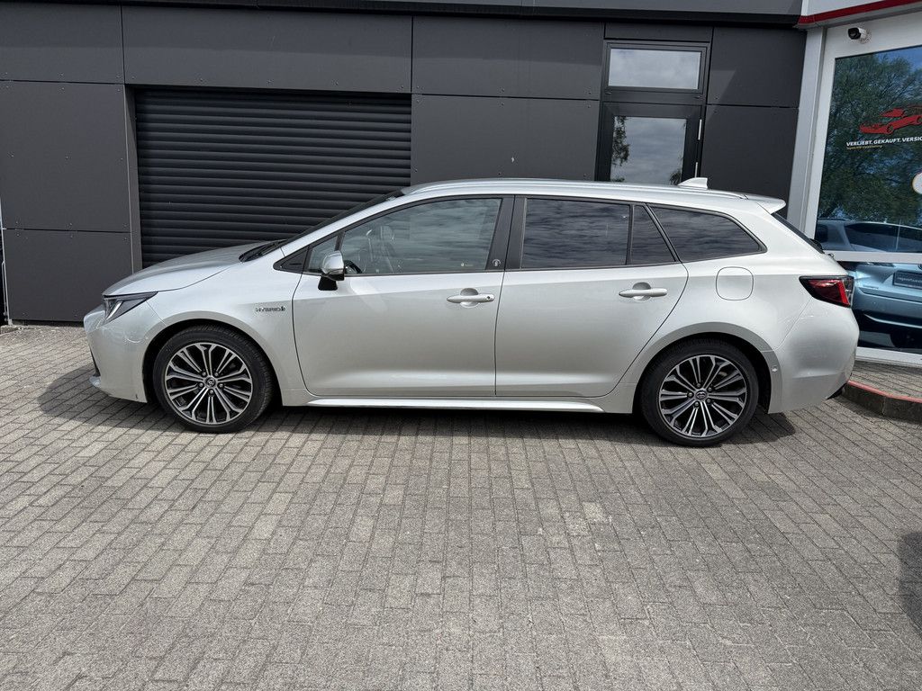 Toyota Corolla Touring Sports 2.0 Hybrid Team Deutschla imagem 3