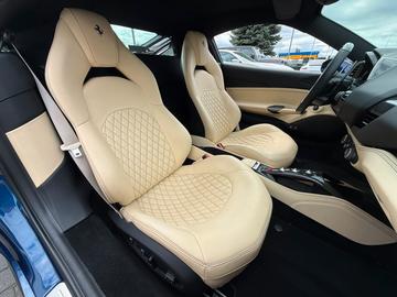 صورة مصغرة 29 لـ 2016 Ferrari 488 GTB