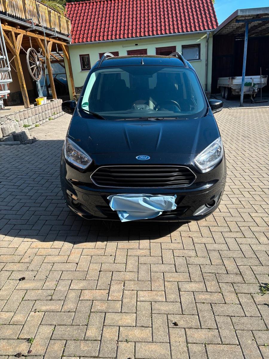 Ford Tourneo Courier