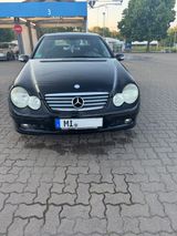 Mercedes-Benz CL 180 - Mercedes-Benz CL 180