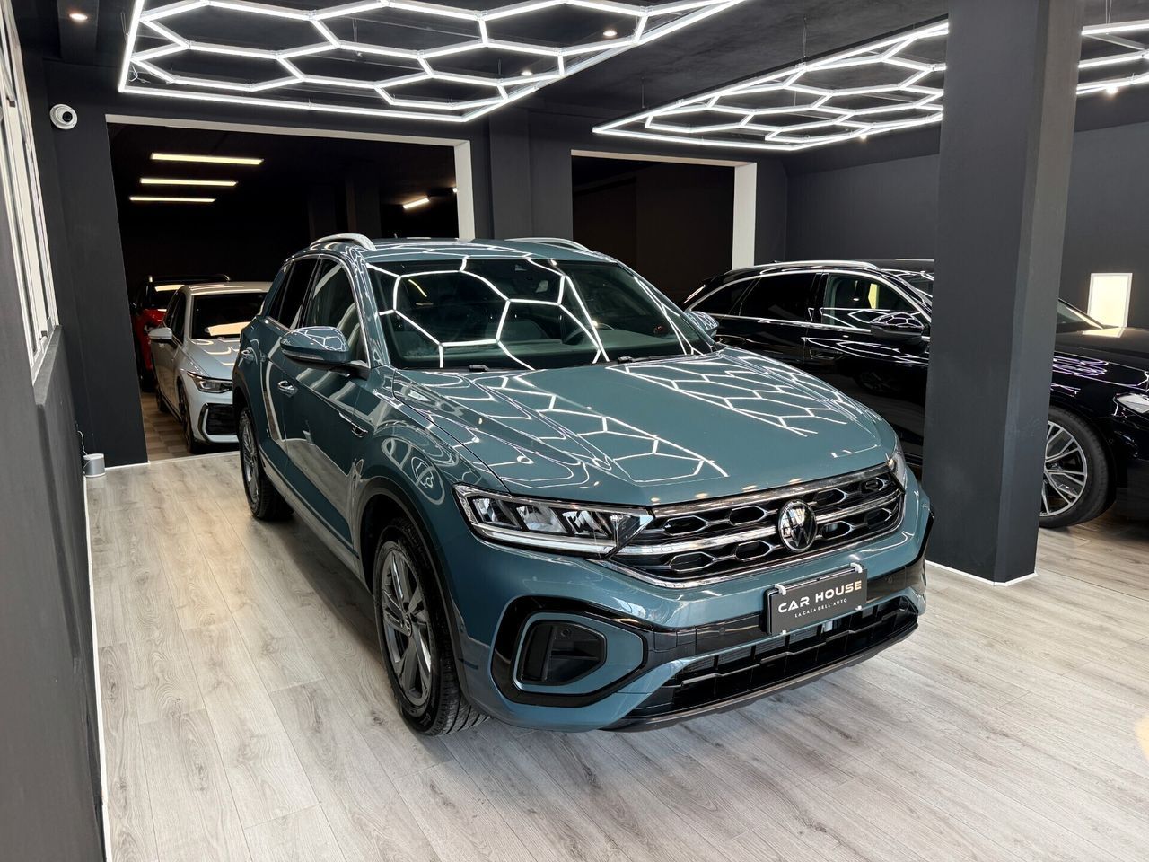 Other Volkswagen T-Roc 1.0 TSI 110CV R-Line imagem 3