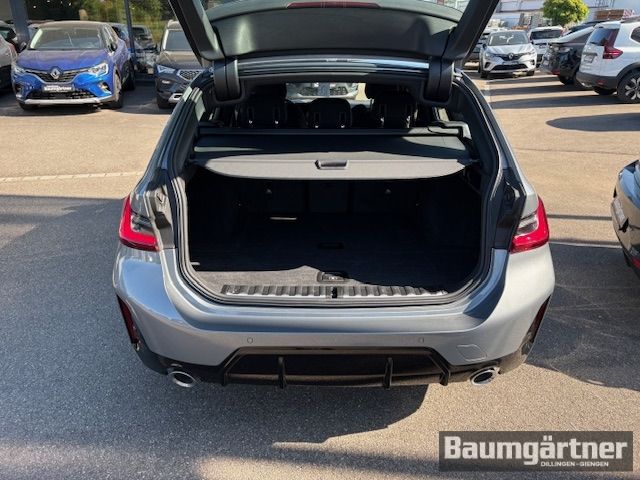 Fahrzeugabbildung BMW 330 i xDrive M-Sport Touring Kamera/ACC/Sitzh.
