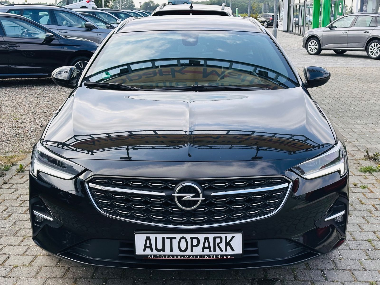 Opel Insignia B Sports Tourer Business *LED*NAVI* imagem 2