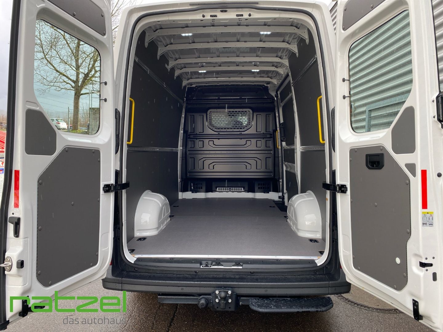 Fahrzeugabbildung Volkswagen Crafter 35 Kasten HD Klima+Kamera+Flügeltüren