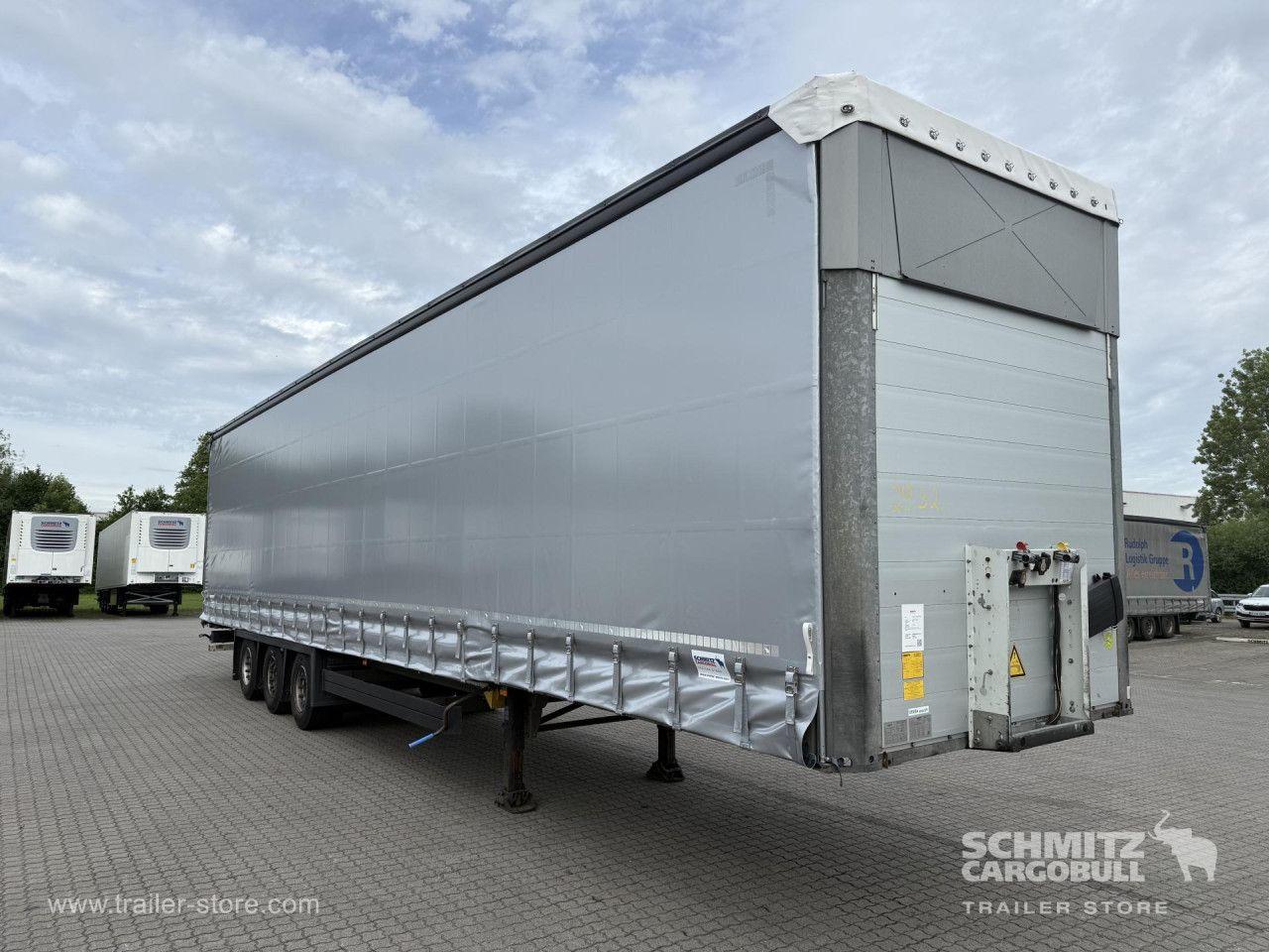Schmitz Cargobull Curtainsider Mega Getränke