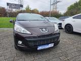 Peugeot 207 CC 1.6 16V 120 Allure - Peugeot 207 Allure mit Benzin-Antrieb