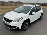 Peugeot 2008 Allure PureTech 110 EAT6 Allure - Peugeot 2008 in Köln