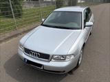 Audi A4 1.6 Avant 2. Hand, 110 Tkm, TÜV NEU, Gepflegt - aus 2000: Kombi