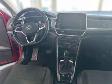 Volkswagen T-Roc - 12