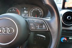 Fahrzeugabbildung Audi Q2 30 TDI Sport SHZ Temp. Sportsitze Navi TOP!