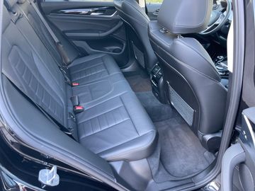 BMW X3 xDrive30e Head-Up HiFi DAB WLAN Pano.Dach