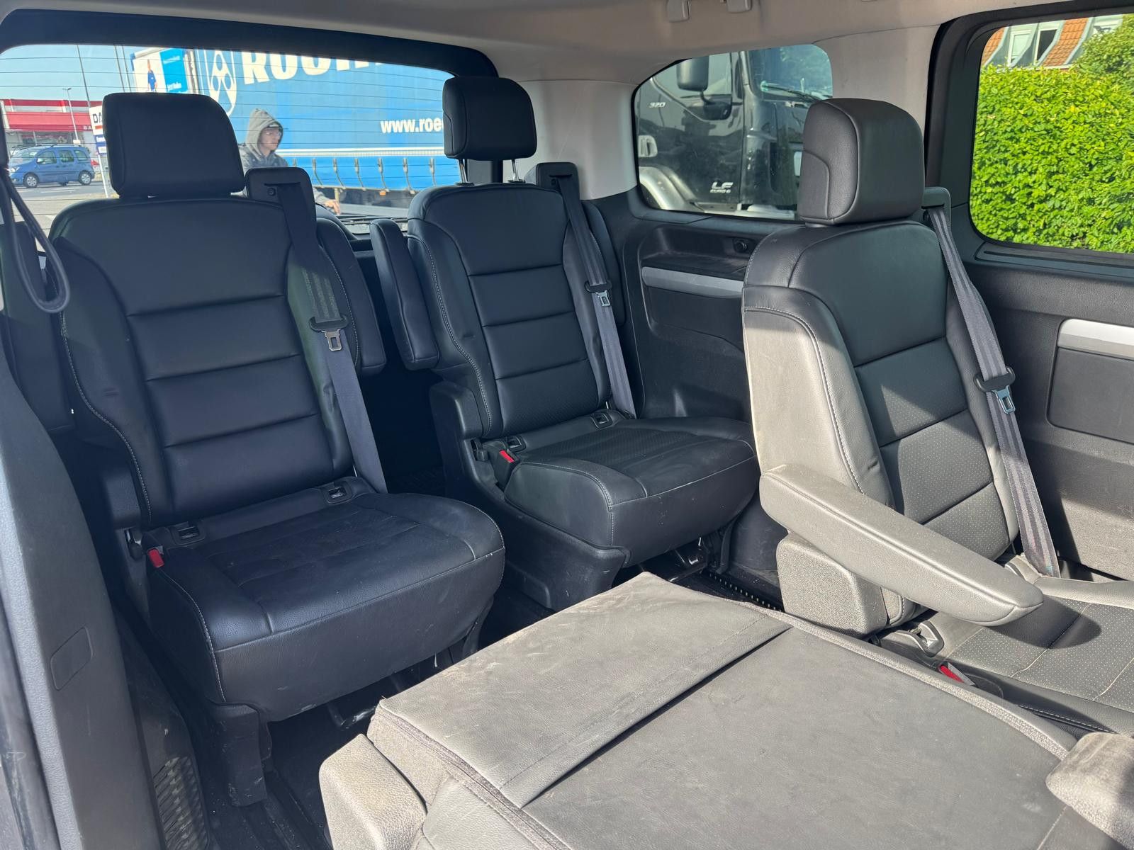 Fahrzeugabbildung Peugeot TravellerBusiness/ 1.HAND/SCHECKHEFT/ZAHNRIEMEN