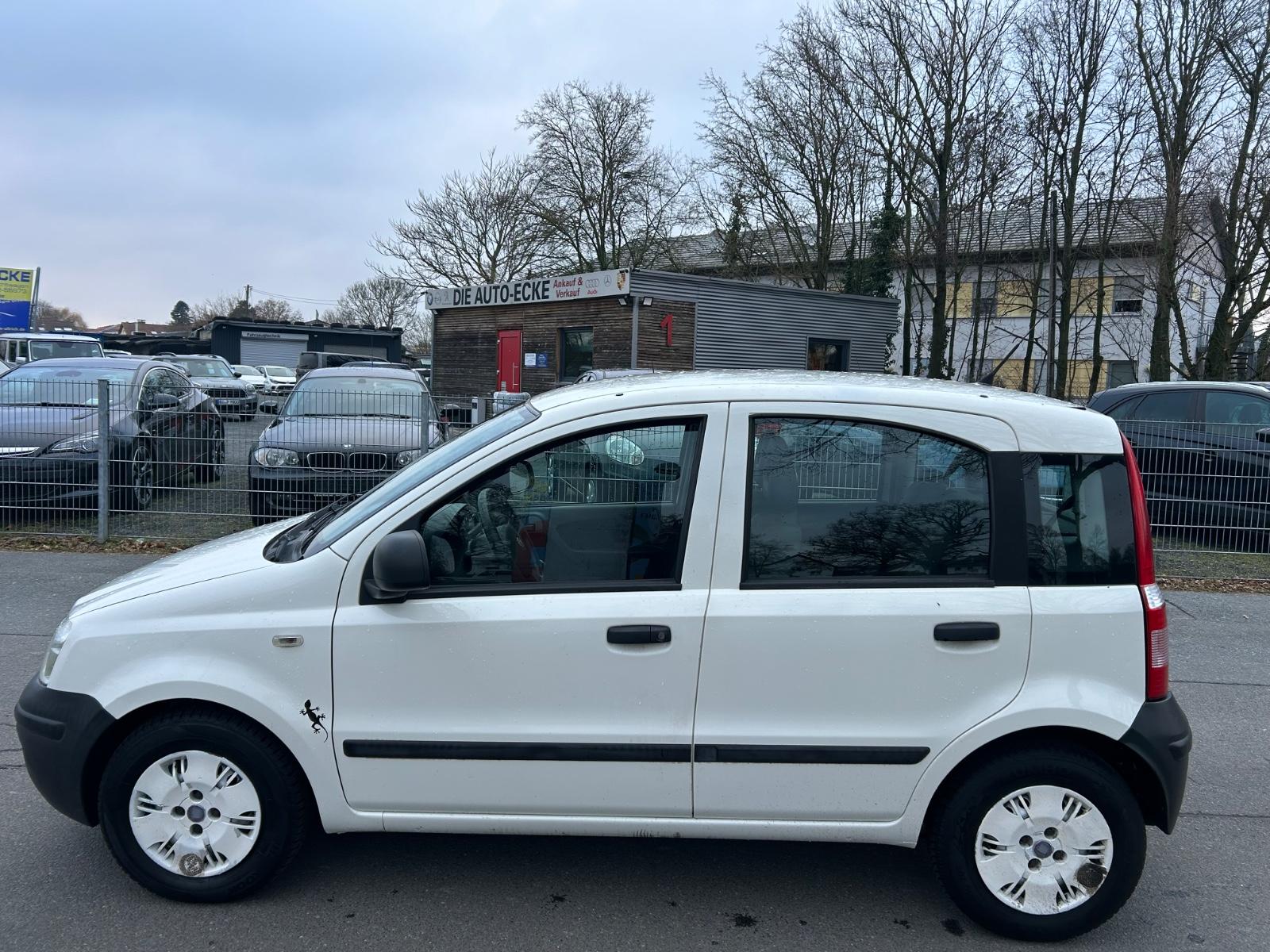 Fiat Panda 1.1 8V Active*AHK*STADTFLITZER*TOP ANGEBOT